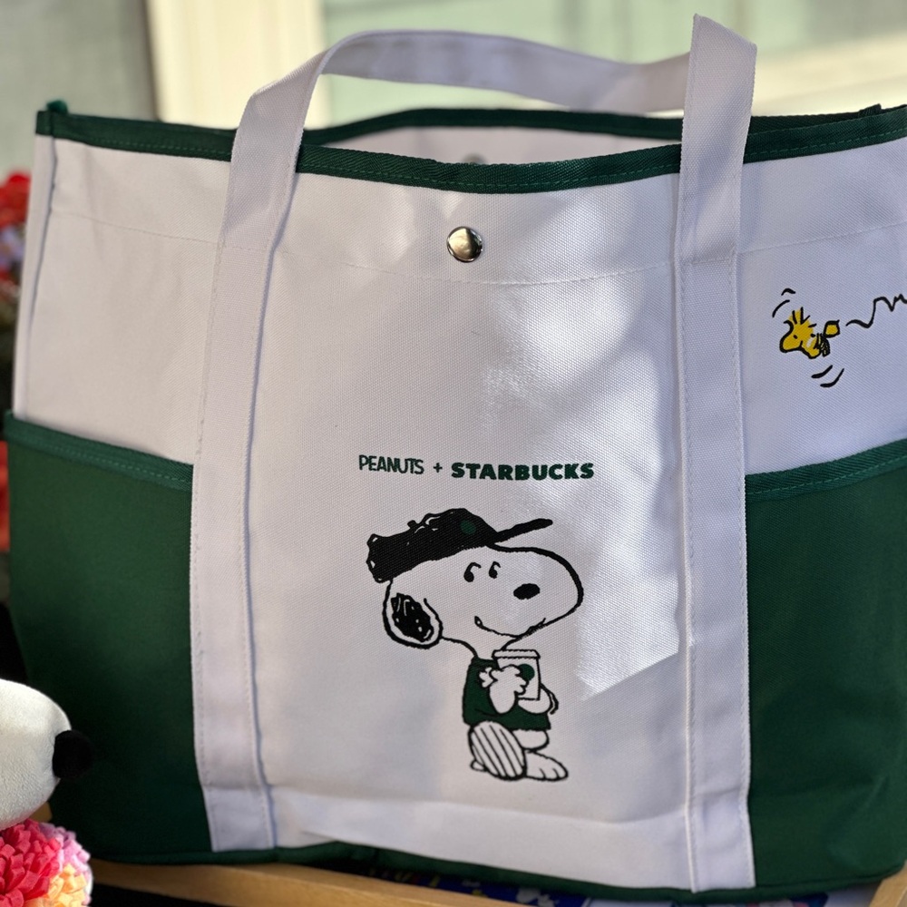 Adorable Snoopy Peanuts Starbucks Canvas Large Totes - Picture 2 of 7